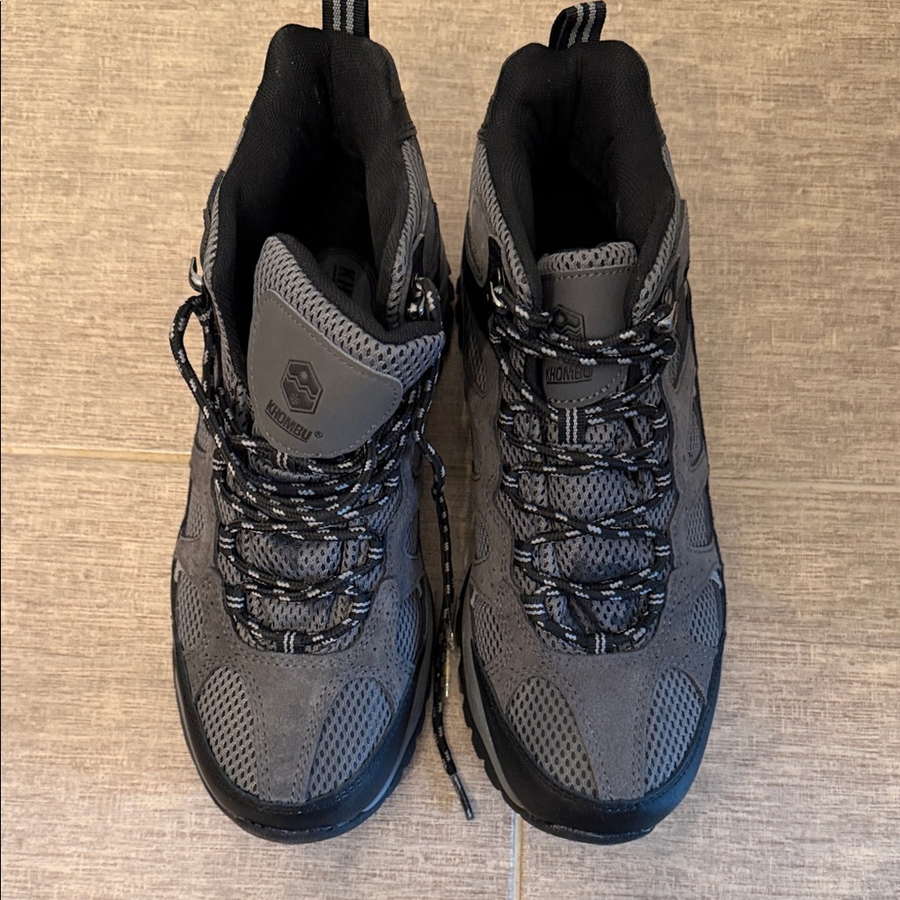 Khombu Men's Black and Gray Athletic Shoes Like New WOT. Sz8 - Picture 13 of 14